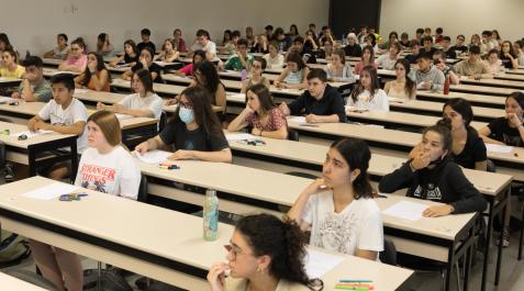 evau-tudela Fotos del comienzo de las pruebas de la Evaluación de Acceso a la Universidad (EvAU) en Tudela.