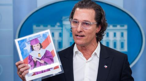 Matthew-McConaughey El actor Matthew McConaughey durante su intervención en la Casa Blanca hablando sobre los niños fallecidos en la masacre de la escuela de Texas