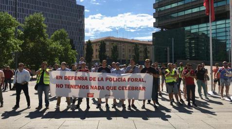 protesta-policia-foral Concentración de policías forales para protestar por la