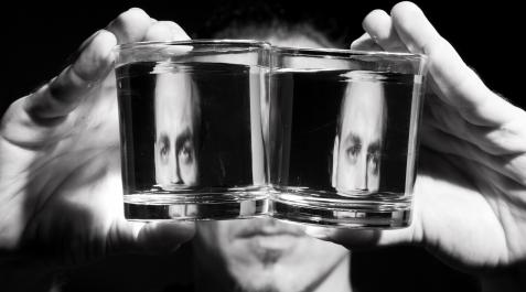 ALCOHOL Durante la fase temprana de la abstinencia no solo no se repara el daño cerebral, sino que parece empeorar