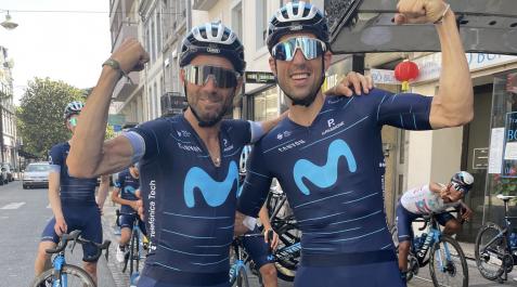 Alejandro Valverde e Imanol Erviti, este miércoles antes de salir a entrenar en Francia Alejandro Valverde e Imanol Erviti