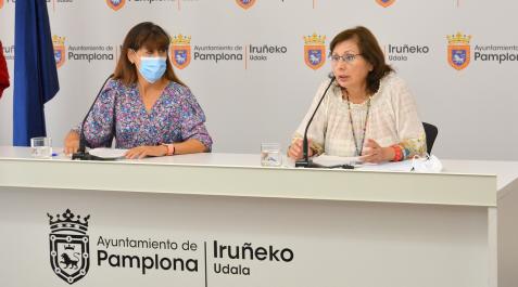Imagen de una rueda de prensa de Maite Esporrín Imagen de una rueda de prensa de Maite Esporrín