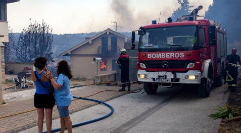 La vivienda del Camino de la Cruz que fue alcanzada por las llamas en la vertiente de Obanos que se asoma hacia la comarcal que enlaza Puente la Reina con Campanas La vivienda del Camino de la Cruz que fue alcanzada por las llamas en la vertiente de Obanos que se asoma hacia la comarcal que enlaza Puente la Reina con Campanas