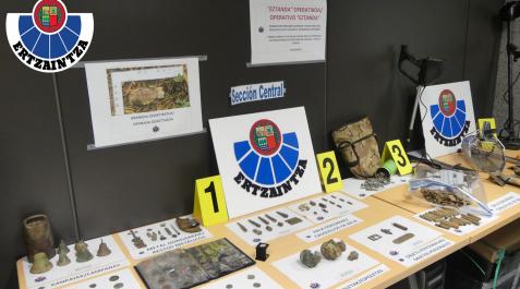 Desarticulado un grupo criminal dedicado al expolio arqueológico del Cinturón de Hierro en Bizkaia y Álava Desarticulado un grupo criminal dedicado al expolio arqueológico del Cinturón de Hierro en Bizkaia y Álava
ERTZAINTZA
19/06/2022