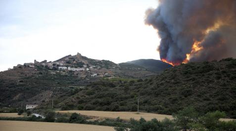 incendio-gallipienzo Fotos de los incendios en Navarra este lunes. Incendio de Gallipienzo.