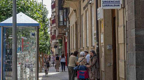 Centro de salud, en el paseo de la Inmaculada de Estella Centro de salud, en el paseo de la Inmaculada de Estella