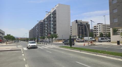 adela Los nuevos semáforos, todavía sin entrar en funcionamiento, ya son visibles