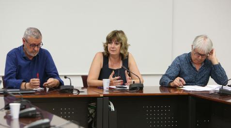 ana-ollo Martín Zabalza, director general de Paz, Convivencia y Derechos Humanos; Ana Ollo, consejera de Relaciones Ciudadanas, y José Miguel Gastón, director del Instituto Navarro de la Memoria