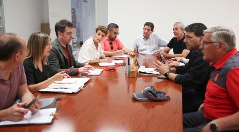 chivite-reunion-valtierra-arguedas Chivite se ha reunido en Arguedas con alcaldes de las localidades vecinas afectadas por el incendio