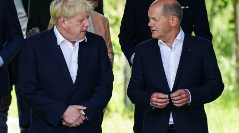 johnson y scholz Boris Johnson y Olaf Scholz, este domingo en la cumbre del G7