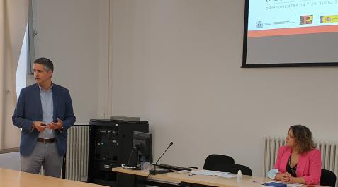 Apezteguia-ayudas-culturales El director general de Cultura - Institución Príncipe de Viana explica las líneas de ayudas a los agentes culturales