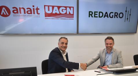 UAGN-ANAIT El director de sectores, innovación y proyectos de UAGN, Iñaki Mendioroz, y el gerente de ANAIT, Antonio Rodríguez