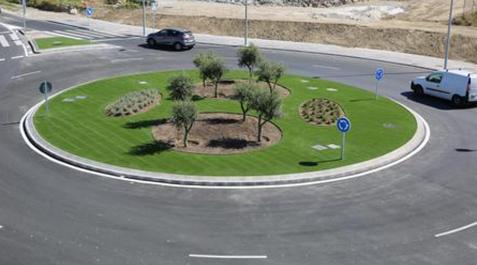 Rotonda nombrada 'Mijas, al pueblo navarro' como homenaje Rotonda nombrada 'Mijas, al pueblo navarro' como homenaje