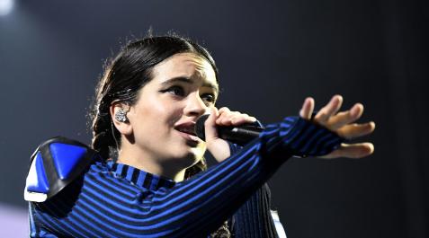 Rosalía, en el concierto de inicio de su gira en Almería.
