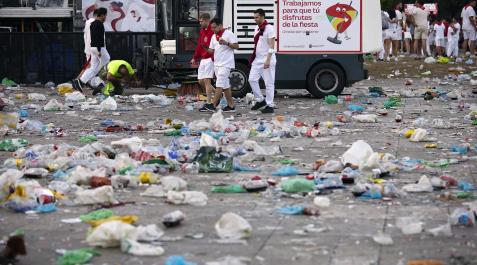Kilos de basura en Pamplona en San Fermín Kilos de basura en Pamplona en San Fermín