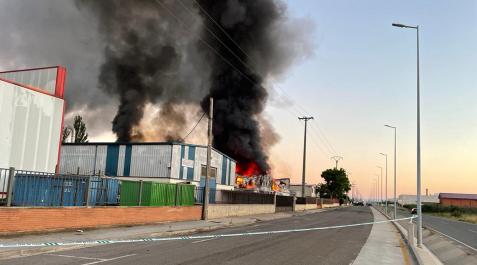Andosilla El incendio afectó a toda la nave