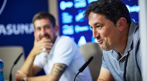 Osasuna El director deportivo de Osasuna hizo un repaso de la actualidad en los despachos del club