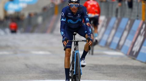 enric mas CAÍDA EN TIRRENO. Mas se accidentó el día del Monte Carpegna