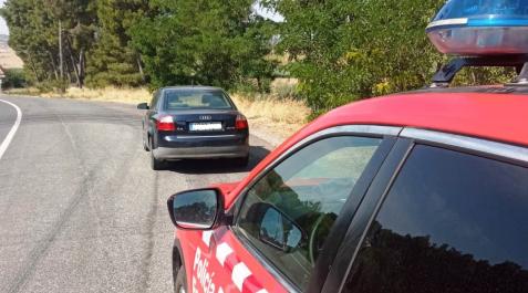Imagen del vehículo en el que viajaba el conductor sancionado en Cadreita Imagen del vehículo en el que viajaba el conductor sancionado en Cadreita