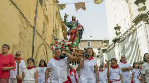 Fotos de la procesión del apóstol Santiago de Puente la Reina.