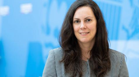 Irene de la Cruz Irene de la Cruz lidera actualmente un proyecto que analiza las consecuencias cognitivas derivadas del bilingüismo