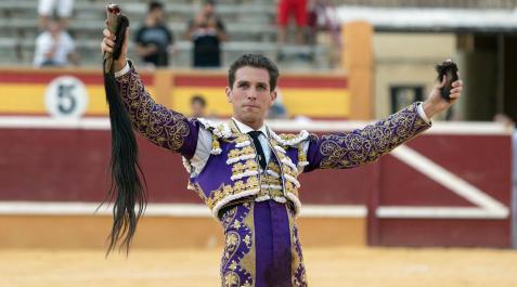 Corrida del 30 de julio en fiestas de Tudela, con 'El Cordobés', Cayetano y Ginés Marín.