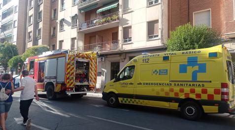 logroño explosión vivienda Bomberos y asistencias sanitarias, en el lugar de la explosión