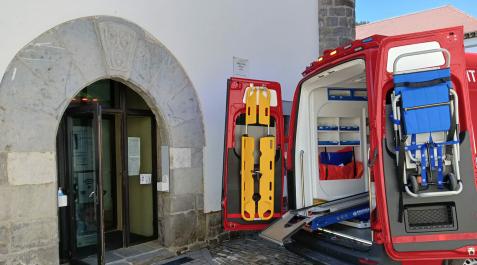 rescatan a una mujer octogenaria que se ha precipitado por una ladera en el paraje de Zatoia rescatan a una mujer octogenaria que se ha precipitado por una ladera en el paraje de Zatoia