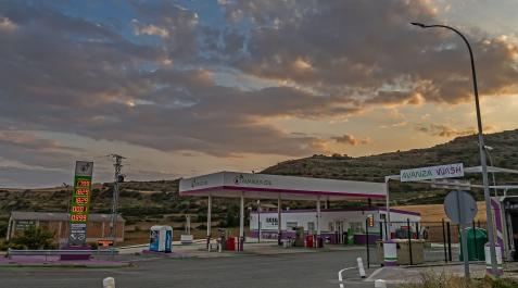 Imagen de la gasolinera de Morentin en la que nació la niña Imagen de la gasolinera de Tierra Estella en la que nació la niña el pasado viernes por la noche