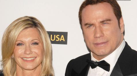 JTravolta Olivia Newton Joghn junto a John Travolta en una imagen de 2010