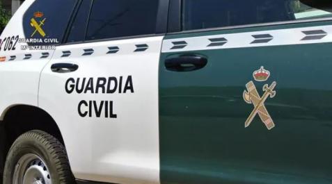 coche-guardia-civil Un coche de la Guardia Civil