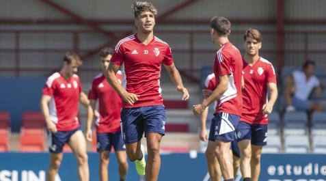 Los futbolistas de Osasuna entrenan en Tajonar antes de recibir al Sevilla Los futbolistas de Osasuna entrenan en Tajonar antes de recibir al Sevilla