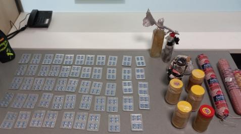 viagra-aeropuerto-noain Pastillas de Viagra y productos prohibidos que pretendían ser introducidos en el Aeropuerto de Noáin