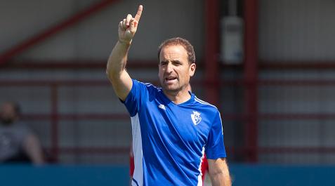 jagoba-arrasate El entrenador de Osasuna, Jagoba Arrasate, durante el entrenamiento en Tajonar