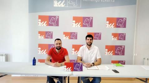 Comparecencia de IU sobre la Y vasca El coordinador de IU de Navarra, Carlos Guzmán, y el de Ezker Anitza-IU Álava, José Damián García-Moreno