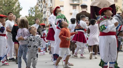 BurladaNiño Chupinazo infantil en las fiestas de Burlada 2022