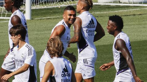 Casermiro Casemiro, durante su último entrenamiento con el Real Madrid este viernes, 19 de agosto