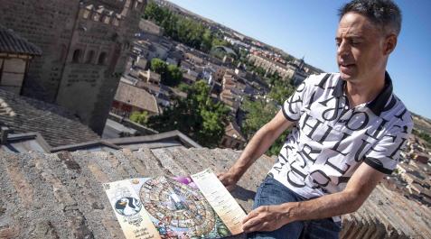 El divulgador de temas astronómicos, escritor e investigador histórico Luis Dévora El divulgador de temas astronómicos, escritor e investigador histórico Luis Dévora