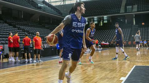 Darío Brizuela, durante el entrenamiento de este lunes por la mañana en el Arena Darío Brizuela