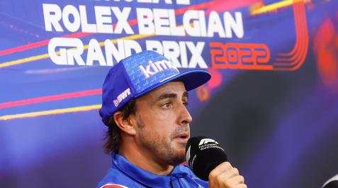FernandoAlonso Fernando Alonso atiende a los medios en la presentación del GP de Bélgica