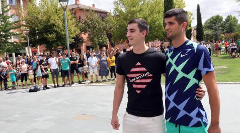Josu Arzoz Asier Martínez Josu Arzoz Asier Martínez