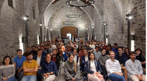 terraza-europa-roncesvalles Asistentes al curso ‘¿En qué Europa cree la juventud de Navarra?’ celebrado en la Colegiata de Roncesvalles