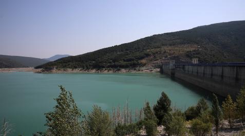 Vista del embalse de Itoiz el pasado mes de julio Vista del embalse de Itoiz el pasado mes de julio