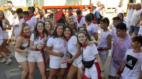 Fotos del cohete de fiestas de Caparroso. Fotos del cohete de fiestas de Caparroso.