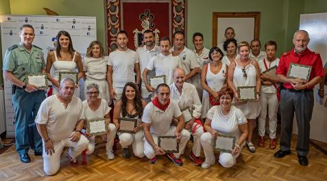 fiestas de Arróniz Comerciantes, sanitarios y fuerzas del orden homenajeadas por su labor durante el confinamiento