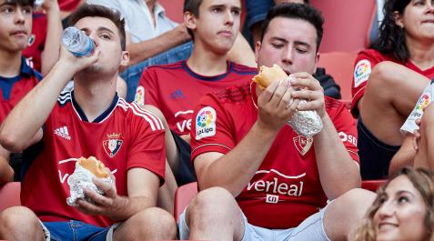 Búscate en la grada en el partido Osasuna-Rayo Osasuna-Rayo