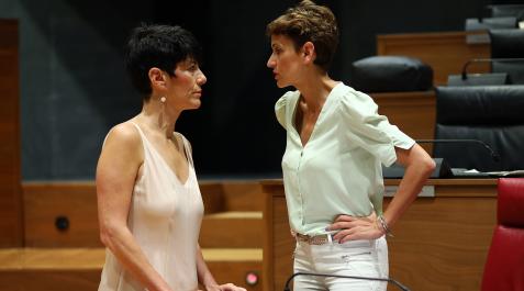 Elma Saiz y Chivite Elma Saiz y Chivite, en el Parlamento de Navarra