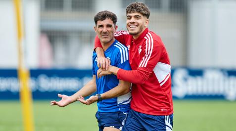 Abde durante una sesión de entrenamiento en Tajonar Abde durante una sesión de entrenamiento en Tajonar