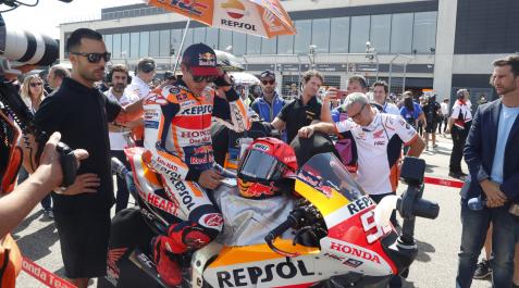 MMarquez Marc Márquez antes del comienzo del Gran Premio Animoca Brands de Aragón de MotoGP