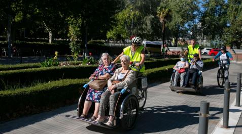 Paseos para personas usuarias de residencias de mayores en la Semana de la Movilidad Paseos para personas usuarias de residencias de mayores en la Semana de la Movilidad